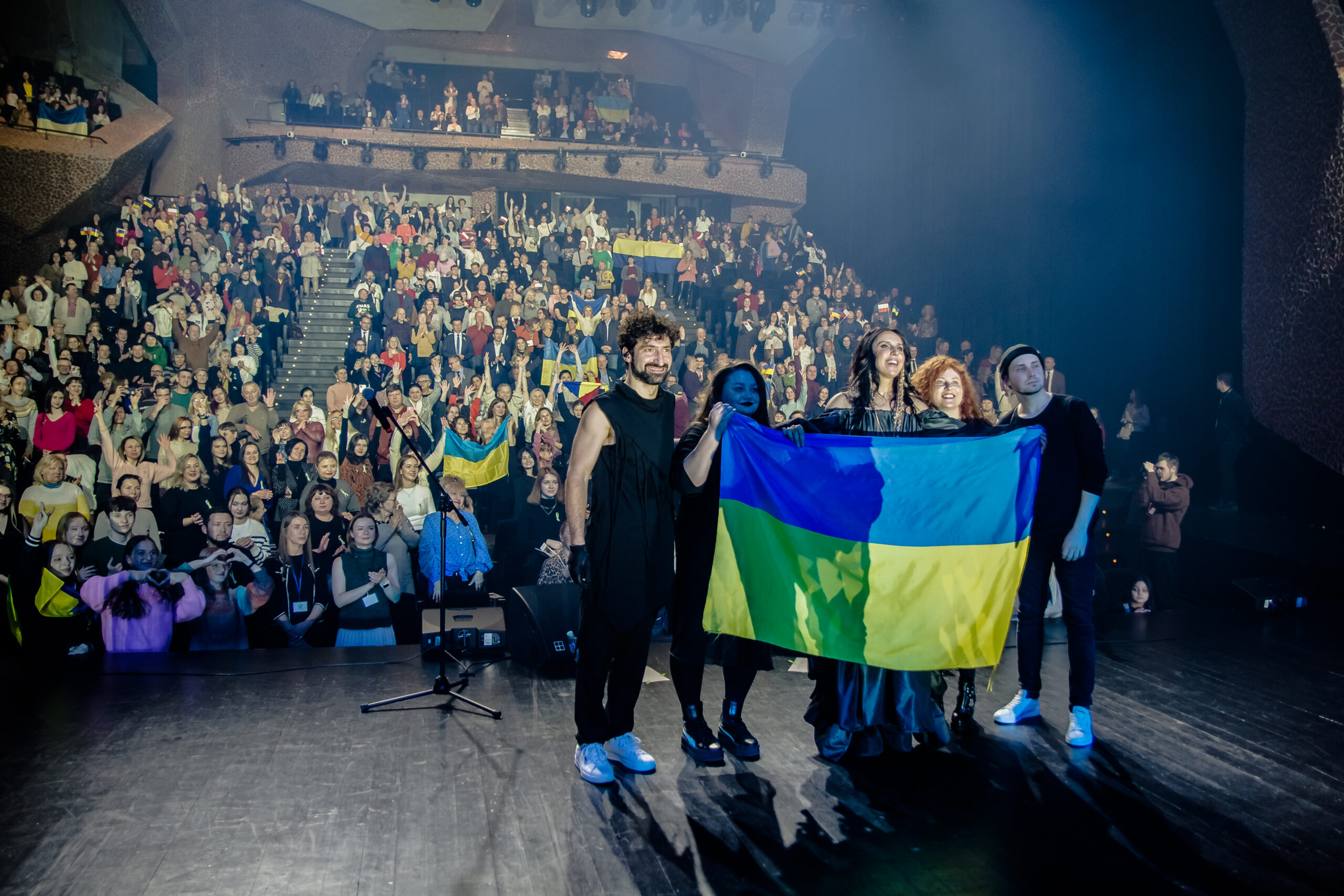 Sława Ukrajini! Jamala zaśpiewała dla swoich rodaków w Toruniu
